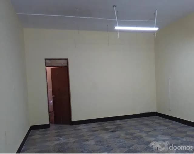 ALQUILO LOCAL COMERCIAL EN BREÑA — foto 1