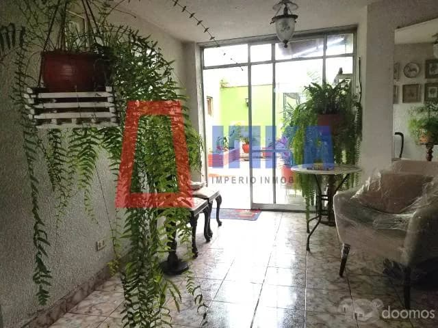 CASA EN EXCELENTE ZONA DE SURCO, RODEADO DE PARQUES — foto 8