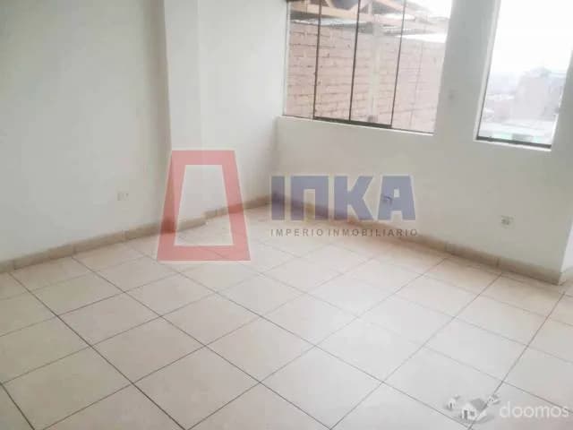DEPARTAMENTO TRIPLEX EN BUENA UBICACIÓN IDEAL PARA INVERSIÓN — foto 9