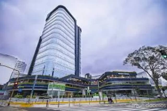 ALQUILER DE OFICINA IMPLEMENTADA CC AV 28 DE JULIO . MIRAFLORES — foto 1