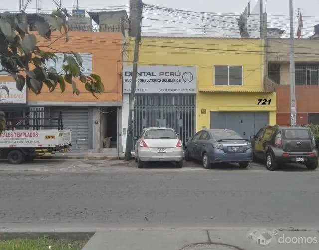 ALQUILO LOCAL COMERCIAL en AV LA MOLINA 721 (75m2 +130+130) — foto 2