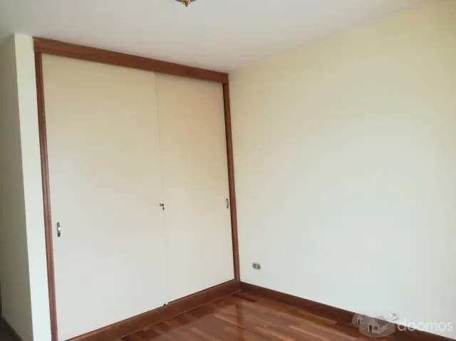VENDO HERMOSO DEPARTAMENTO EN SAN ISIDRO — foto 3