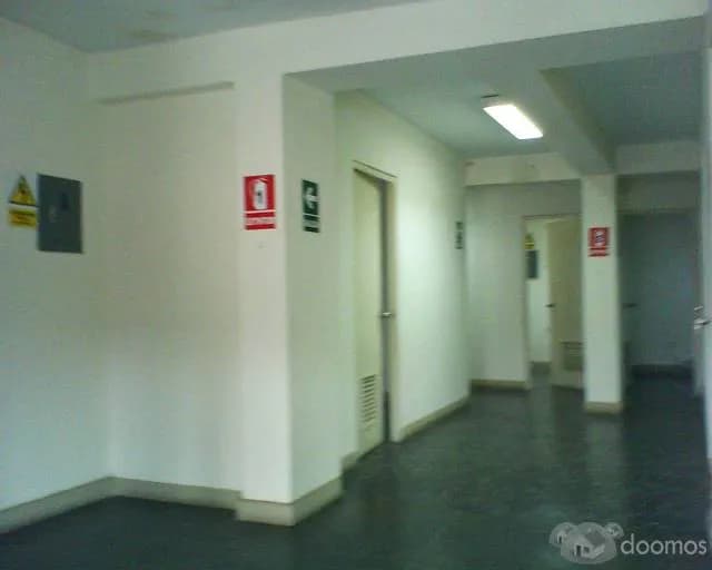 ALQUILO:  Local Comercial –Ovalo de la Curva de Villa- CHORRILLOS. — foto 1