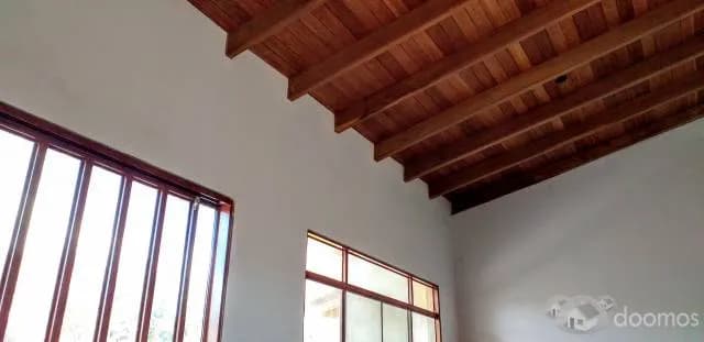 Moderna casa de campo a 100 m de la laguna azul — foto 2