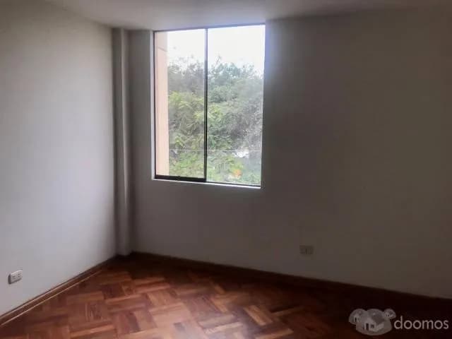 OCASIÓN VENDO DEPARTAMENTO EXCELENTE ZONA DE LA MOLINA — foto 3