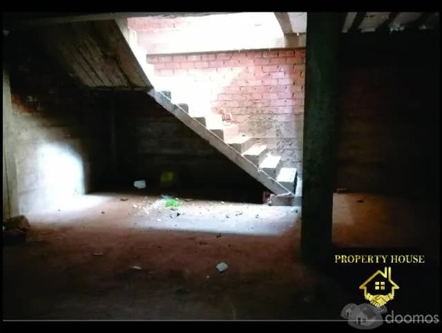 CASA EN VENTA DE 2 PISOS EN APV. TICAPATA — foto 11