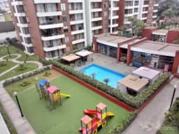vendo lindo departamento Surco cuadra 18 AV. primavera