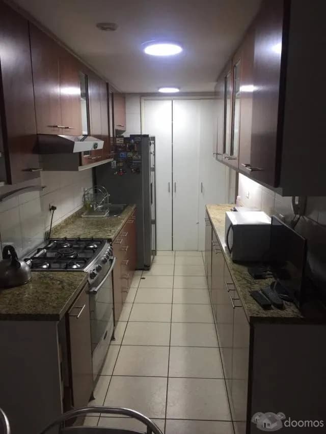 vendo lindo departamento Surco cuadra 18 AV. primavera — foto 3