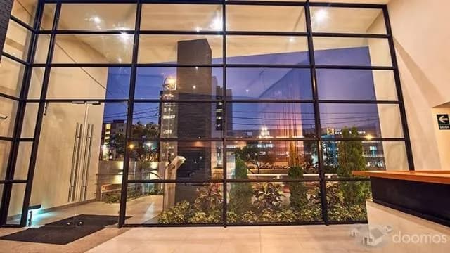 ALQUILER DE DEPARTAMENTO EN MIRAFLORES — foto 1