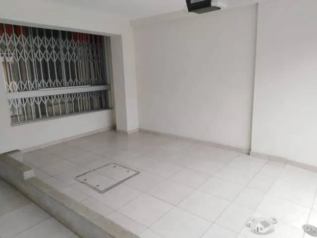 DEPARTAMENTO EN 1ER PISO CON ESTACIONAMIENTO. — foto 1