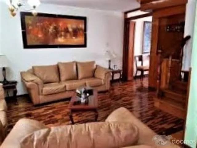 Linda Casa en Venta frente a parque en San Luis — foto 4