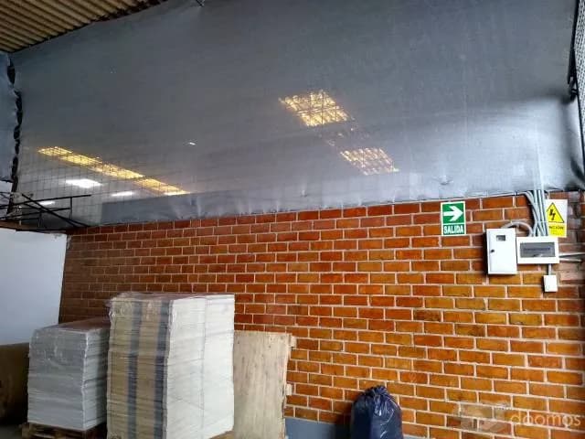 ALMACEN A 3 CUADRAS DE PLAZA SAN MIGUEL — foto 4