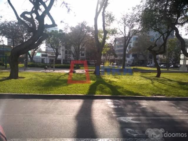 EXCELENTE TERRENO EN SAN ISIDRO ZONIFICACIÓN  RDM IDEAL PARA PROYECTOS. — foto 3