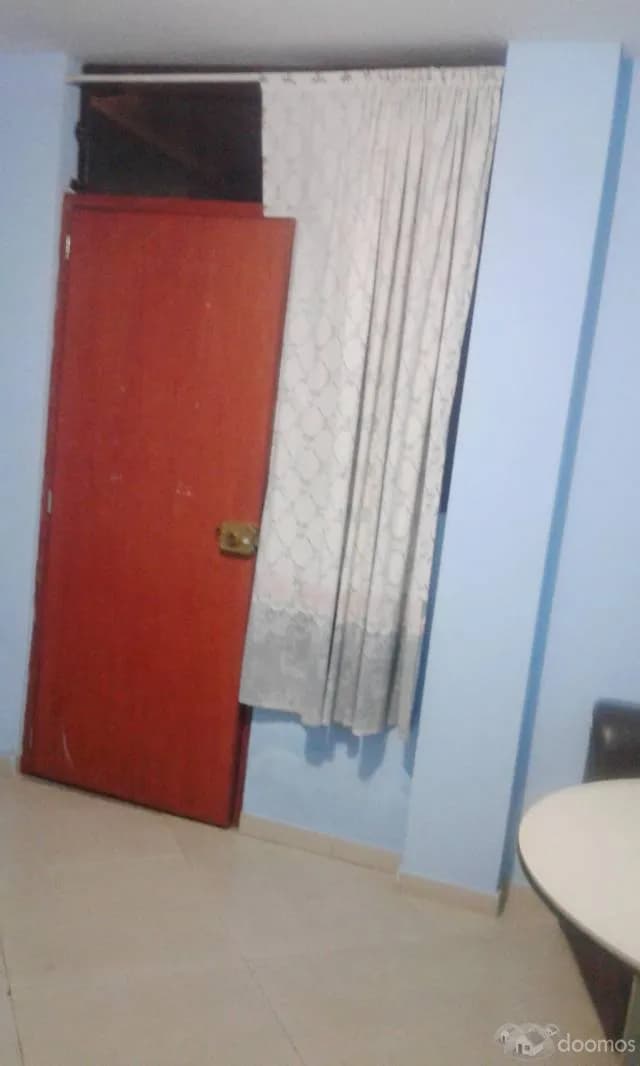 CUARTO C/BAÑO PROPIO — foto 7