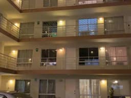Alquilo Departamento en MIRAFLORES - ( 3 Domitorios, 2 Baños )