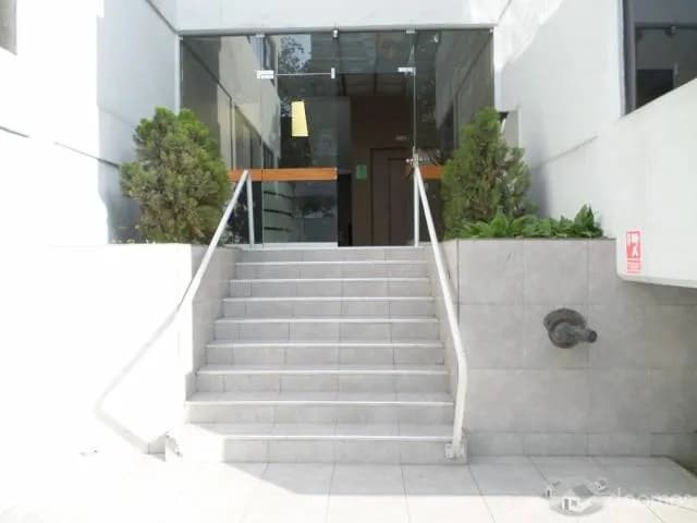 Oficina en San Isidro — foto 1