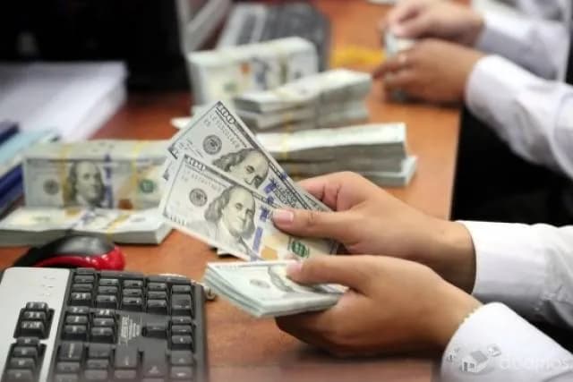Ayuda a las personas que necesitan financiación — foto 1