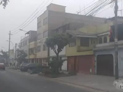 CASA COMO TERRENO