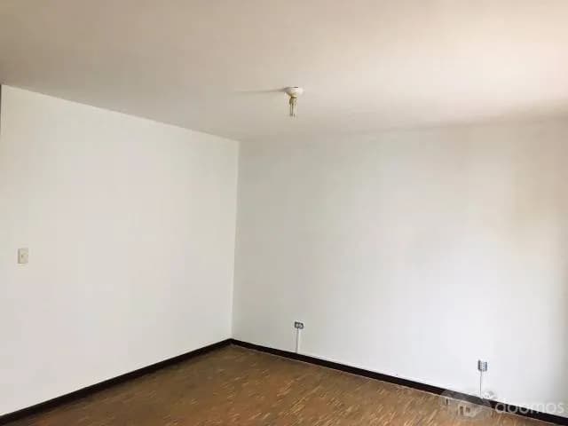 VENDO DEPARTAMENTO SEGUNDO PISO POR VIAJE — foto 5