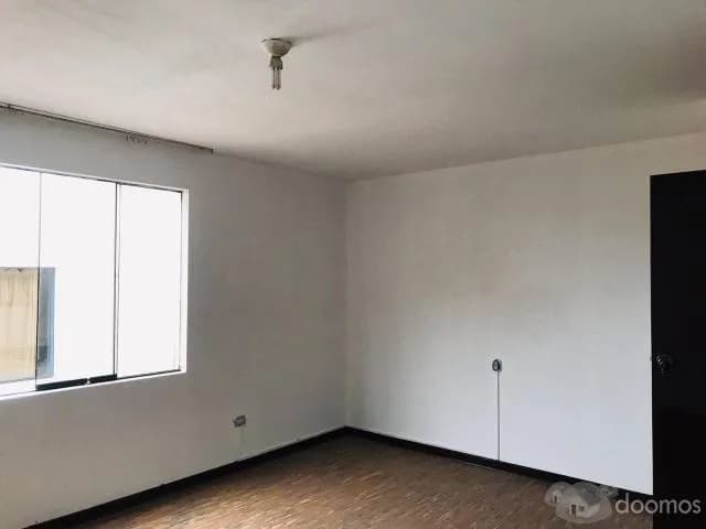 VENDO DEPARTAMENTO SEGUNDO PISO POR VIAJE — foto 6