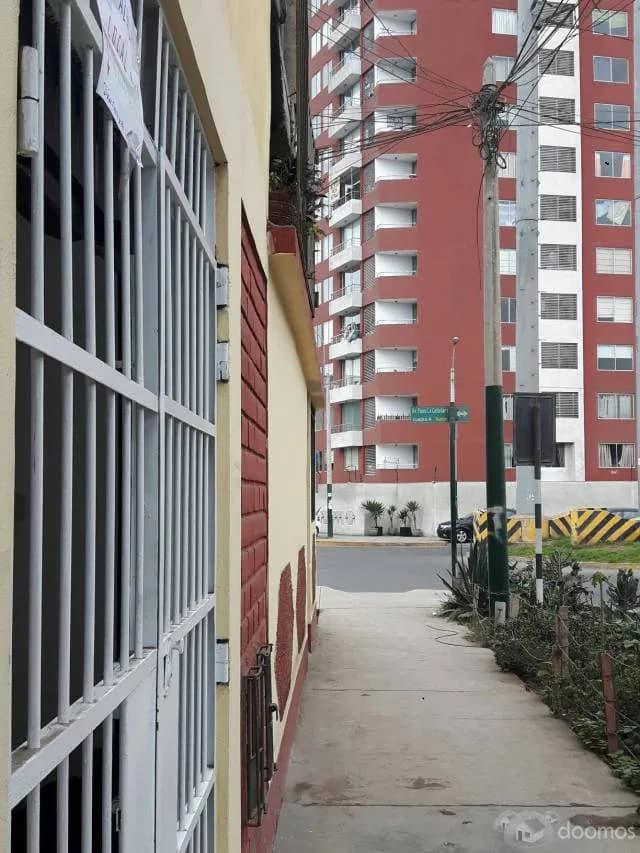ALQUILO   LOCAL COMERCIAL — foto 3