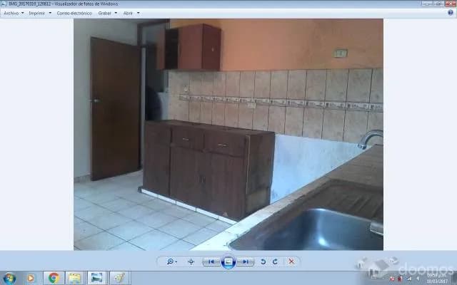 Se Alquila Dpto 1° piso de 3 dormitorios 2 baños en Yanahuara — foto 2