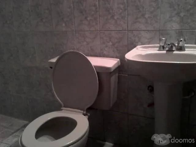 Se Alquila Dpto 1° piso de 3 dormitorios 2 baños en Yanahuara — foto 3