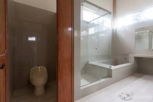 Hermosa casa con vista panorámica en Lamas — foto 3