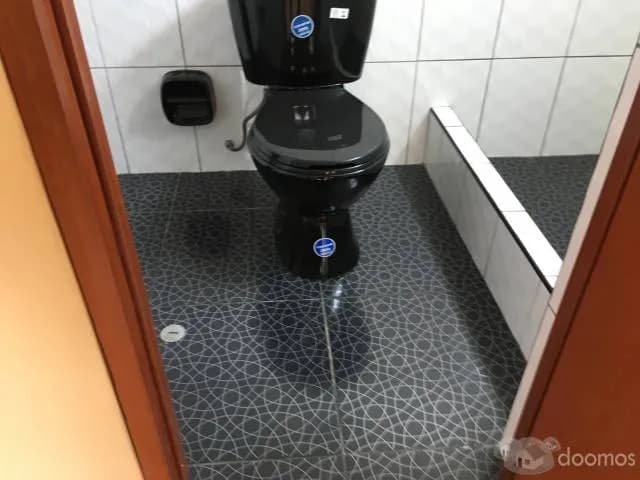 SE VENDE CASA EN LOS OLIVOS — foto 3