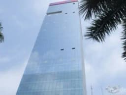 Alquiler Oficina En San Isidro De 270 M²