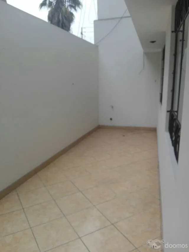 Alquilo Departamento en Primer Piso 120 m2 — foto 7