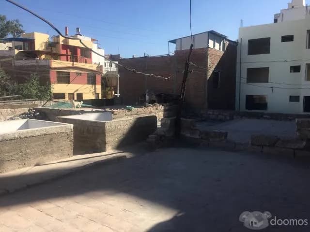 En Venta Casa Como Terreno Yanahuara Cerca A La Ejercito — foto 4