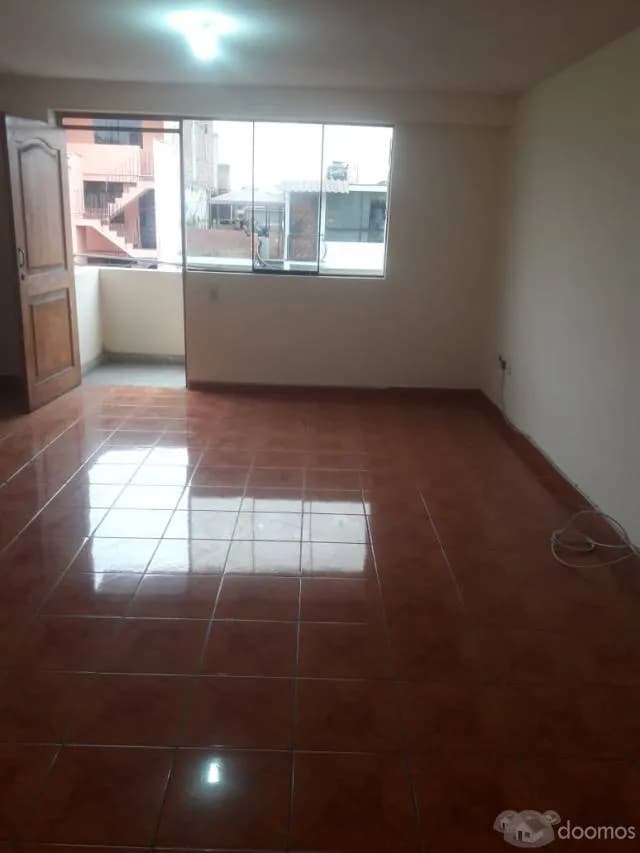 ALQUILO DEPARTAMENTO EN URB. ELIO LIMA CERCADO — foto 1