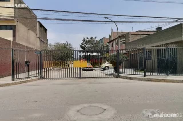VENTA DE CASA EN SAN JUAN DE LURIGANCHO — foto 5