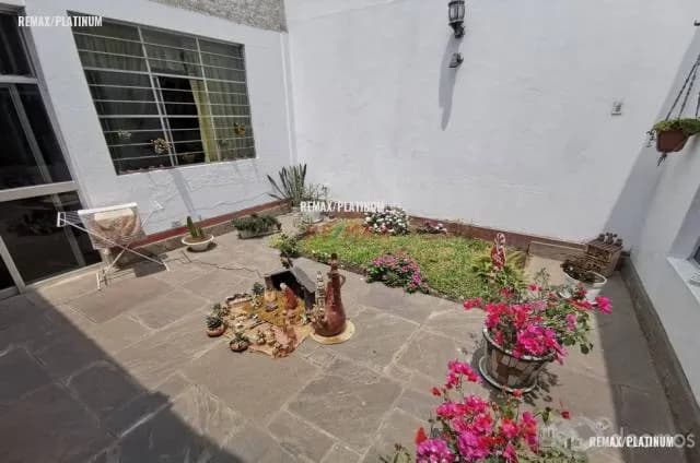 VENTA DE CASA EN SAN JUAN DE LURIGANCHO — foto 9