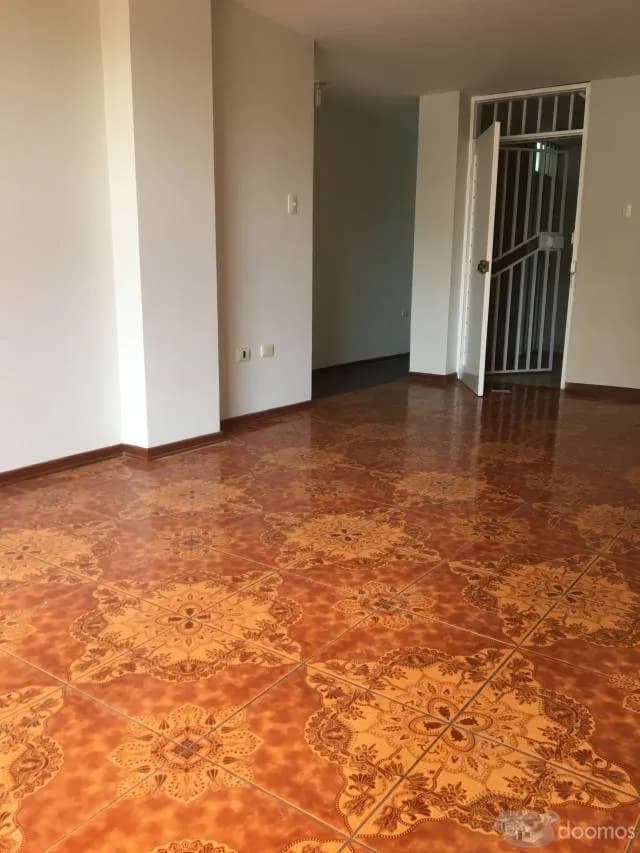 DEPARTAMENTO 3er Piso 133 m² Urb. Fatima - Trujillo — foto 2