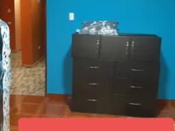 ALQUILO  HABITACIONES PARA PERSONAS SOLAS, ESTUDIANTES, PAREJAS SIN HIJOS