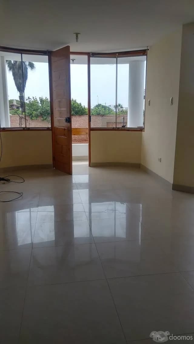 ALQUILO DEPARTAMENTO EN LOS CEDROS DE VILLA CHORRILLOS — foto 2
