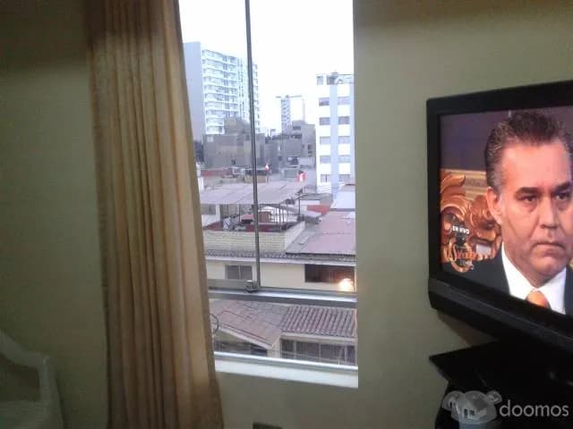 Alquilo Lindo Departamento Amueblado Samiria - Surquillo — foto 9