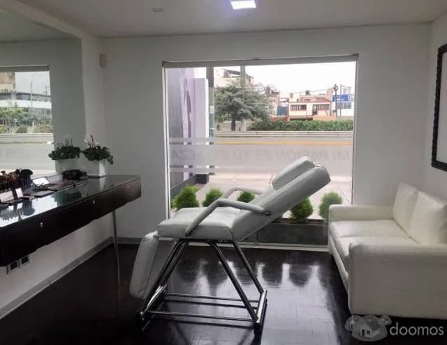 ALQUILER  DE AMPLIO LOCAL COMERCIAL EN PLENA AV. JAVIER PRADO-SAN BORJA — foto 5