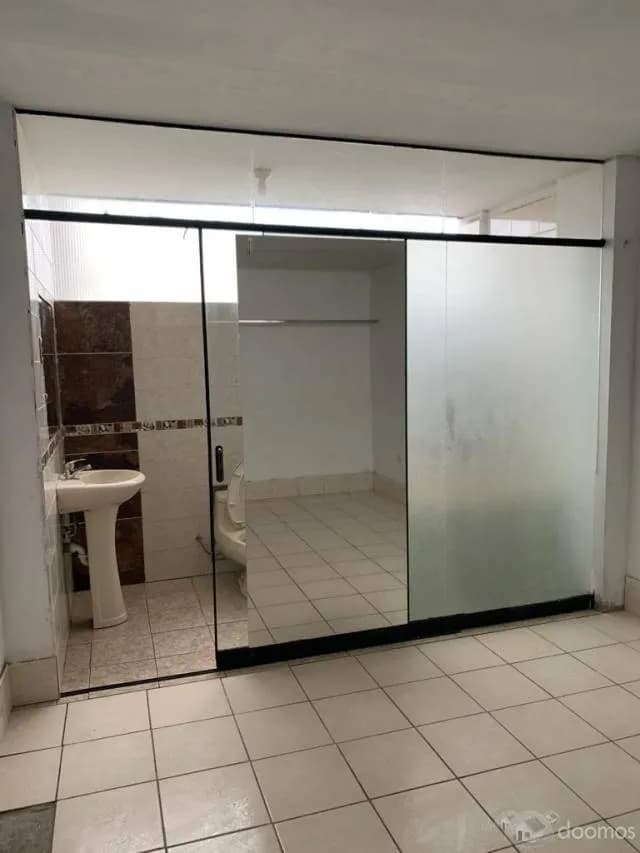 ALQUILO HABITACION CON BAÑO PROPIO — foto 2
