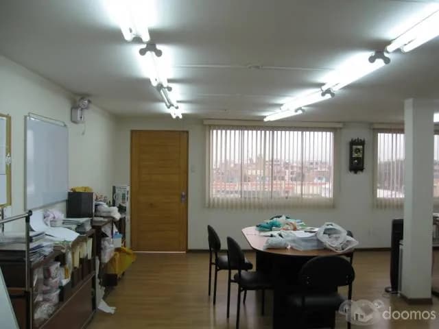 OPORTUNIDAD LOCAL COMERCIAL 4 PISOS — foto 5