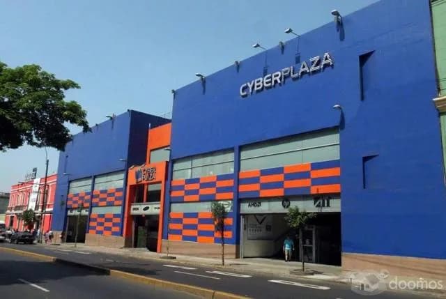 VENTA DE LOCAL COMERCIAL EN GALERÍA CYBER PLAZA — foto 3