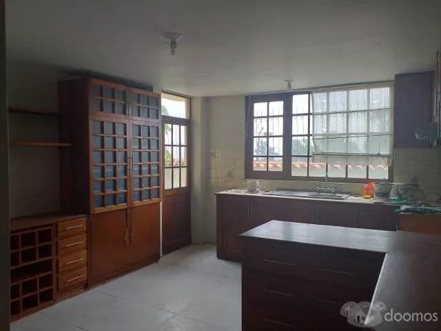 ALQUILO ACOGEDORA CASA FRENTE A PARQUE EN TAHUAYCANI — foto 3