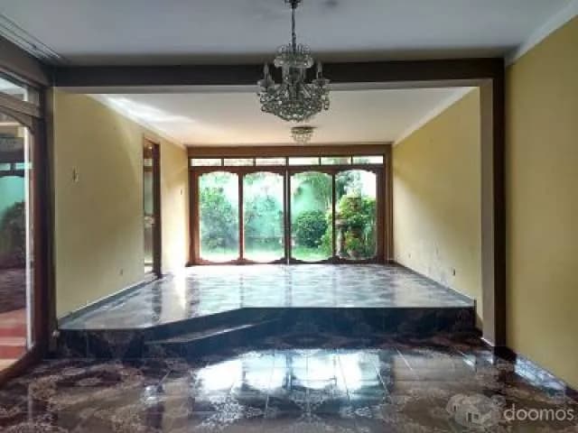 ALQUILO LOCAL COMERCIAL EN LA MOLINA-COVIMA — foto 1