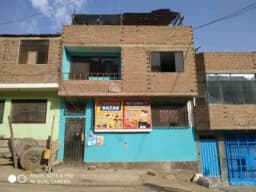 ¡Gran Casa de 3 Pisos en Venta, Ya Esta Lista Para Mudarse! Ubicada en Ate