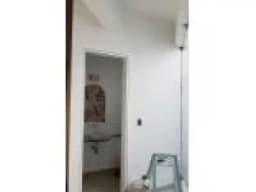 CASA DE 3 PISOS MODERNA EN LA PLANICIE