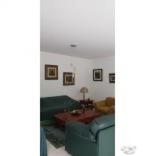 CASA DE 3 PISOS MODERNA EN LA PLANICIE — foto 3