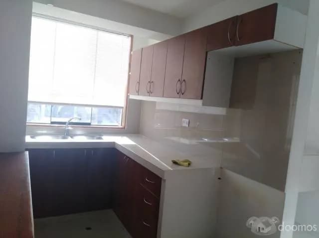 EN VENTA DEPARTAMENTO EN URB. VERSALLES — foto 6