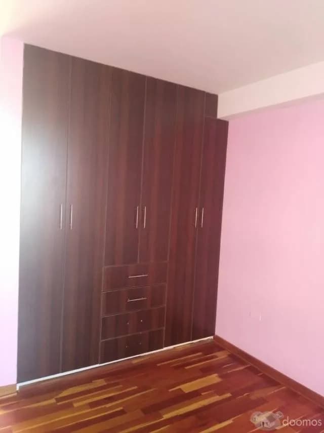 EN VENTA DEPARTAMENTO EN URB. VERSALLES — foto 9
